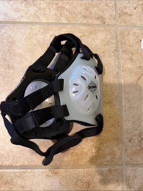 Black and White Youth Headgear for Wrestling and VR Training